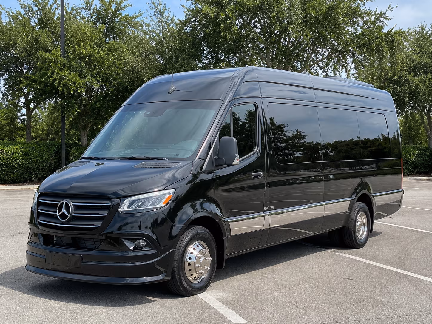 lakewood airport transportation